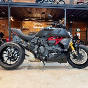 DUCATI DIAVEL 1260 S / AÑO 2020 / 5.400 KM / U$S 38.900