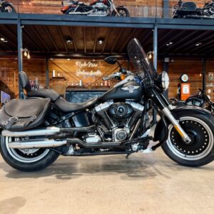HARLEY DAVIDSON FAT BOY / AÑO 2012 / 12.800 KM / U$S 32.900