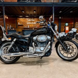 HARLEY DAVIDSON 883 LOW / AÑO 2016 / 25.200 KM / U$S 21.500*